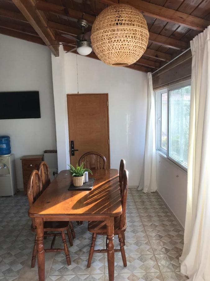 Cozy Oceanfront Villa With Direct Beach Access 拉斯特拉纳斯 外观 照片