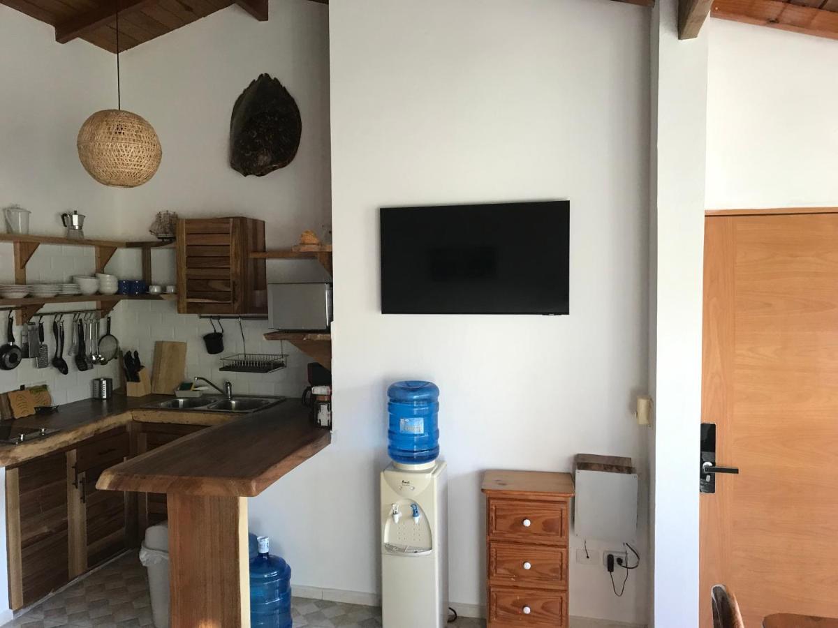 Cozy Oceanfront Villa With Direct Beach Access 拉斯特拉纳斯 外观 照片